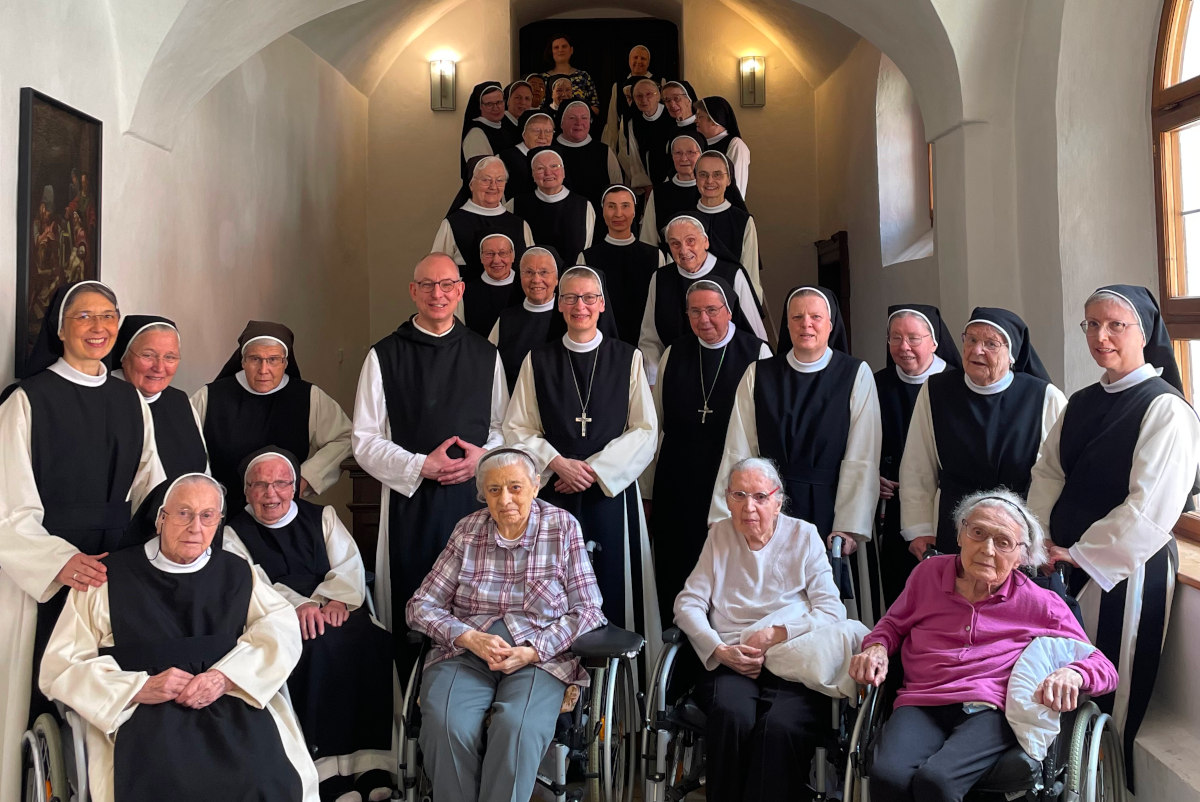 You are currently viewing Sr. M. Christiane Hansen wird Äbtissin in Seligenthal